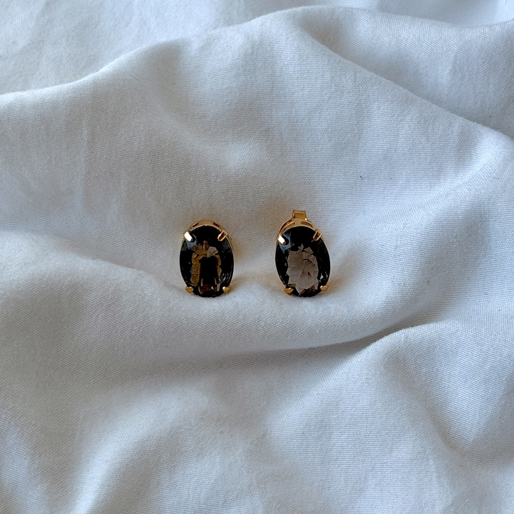 Small Classic Oval Earrings - 18k Gold Plated - Reconstituted Smoky Quartz